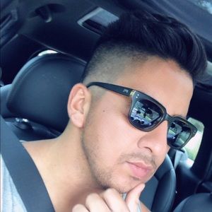 Meet your Posher, Facundo